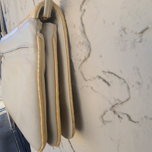 Vintage Cream Reptile Print Shoulderbag - Picture 5 of 8